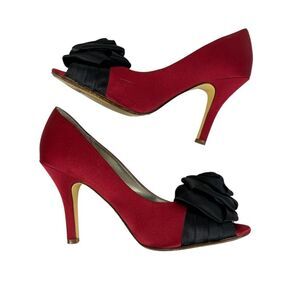 Michael Angelo 8M Red Satin Heels W/Big Black Rose Vintage Vibe Sexy